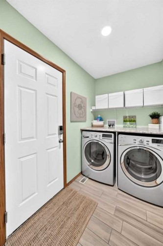 7919 Cougar Ridge Avenue Sw, Calgary, AB 