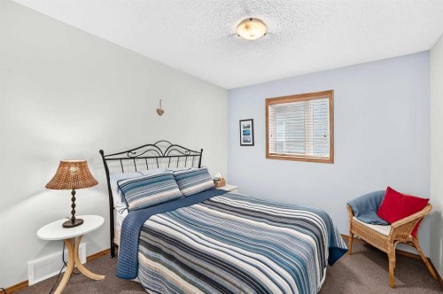 7919 Cougar Ridge Avenue Sw, Calgary, AB 