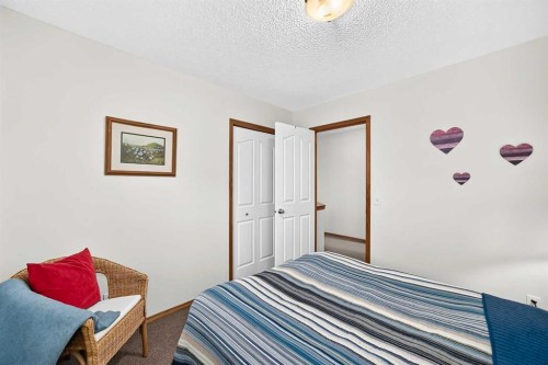 7919 Cougar Ridge Avenue Sw, Calgary, AB 
