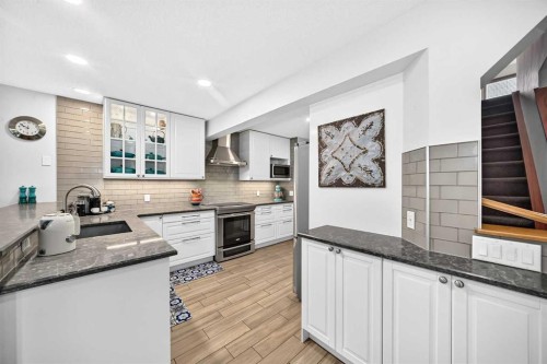 7919 Cougar Ridge Avenue Sw, Calgary, AB 