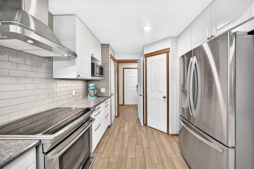 7919 Cougar Ridge Avenue Sw, Calgary, AB 