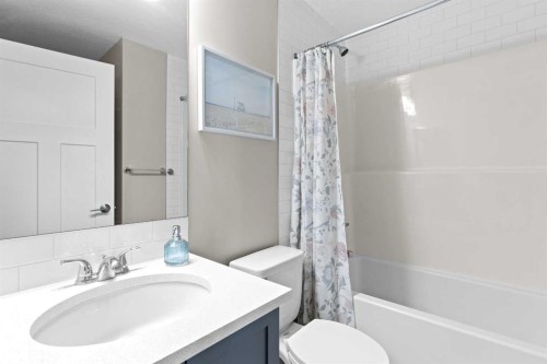 271 Livingston Common Ne, Calgary, AB 