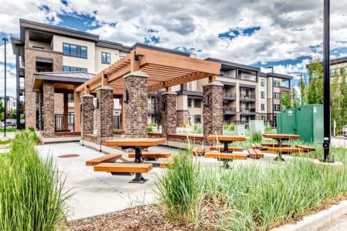 3407-80 Greenbriar Place Nw, Calgary, AB - Outdoor
