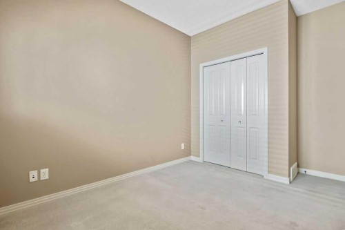 100 Hawkmere Way, Chestermere, AB 