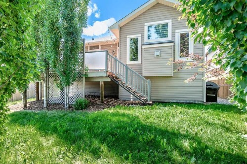 100 Hawkmere Way, Chestermere, AB 