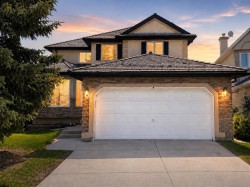 513 Sierra Madre Court SW Calgary, AB T3H 3H5