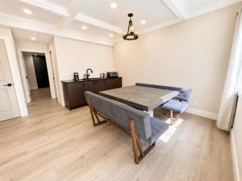 513 Sierra Madre Court Sw, Calgary, AB - Indoor Photo Showing Other Room