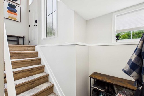 58 Hidden Crescent Nw, Calgary, AB 