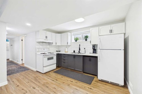 58 Hidden Crescent Nw, Calgary, AB 