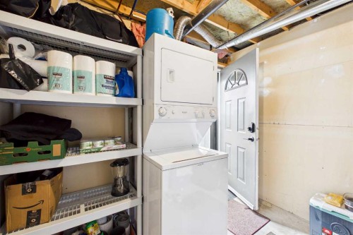 58 Hidden Crescent Nw, Calgary, AB 