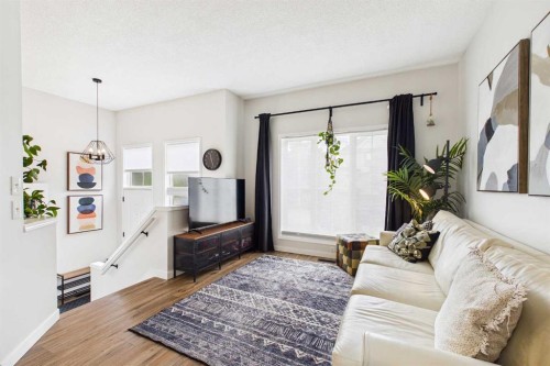 58 Hidden Crescent Nw, Calgary, AB 