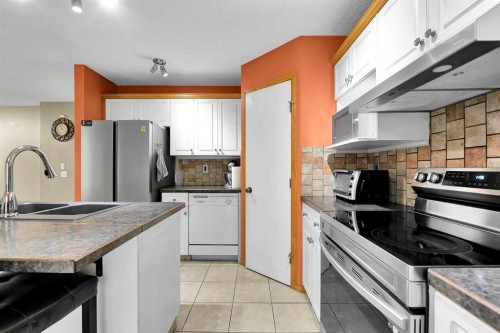 332 Harvest Hills Drive Ne, Calgary, AB 