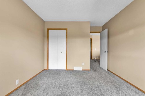 332 Harvest Hills Drive Ne, Calgary, AB 