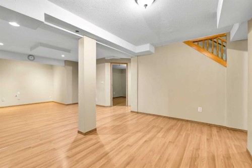 332 Harvest Hills Drive Ne, Calgary, AB 