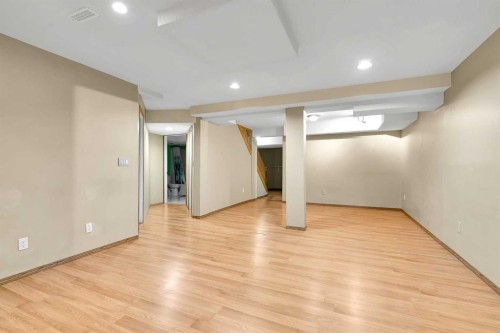 332 Harvest Hills Drive Ne, Calgary, AB 