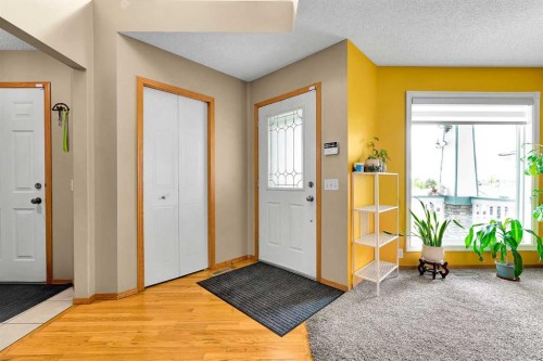 332 Harvest Hills Drive Ne, Calgary, AB 