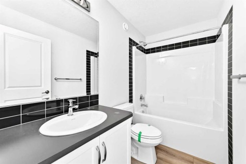 49 Legacy Glen Place Se, Calgary, AB - Indoor Photo Showing Bathroom