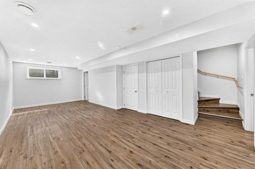 49 Legacy Glen Place Se, Calgary, AB - Indoor Photo Showing Other Room