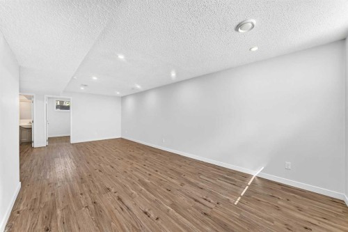 49 Legacy Glen Place Se, Calgary, AB - Indoor Photo Showing Other Room
