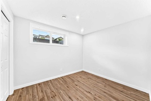 49 Legacy Glen Place Se, Calgary, AB - Indoor Photo Showing Other Room