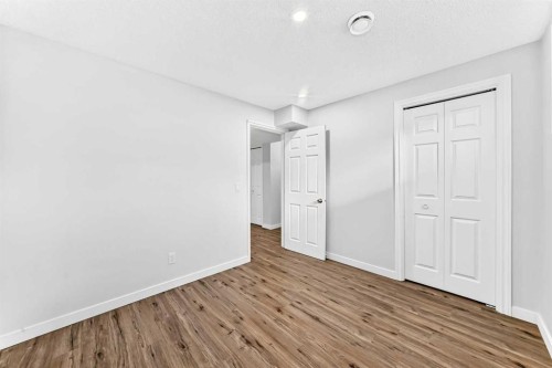 49 Legacy Glen Place Se, Calgary, AB - Indoor Photo Showing Other Room