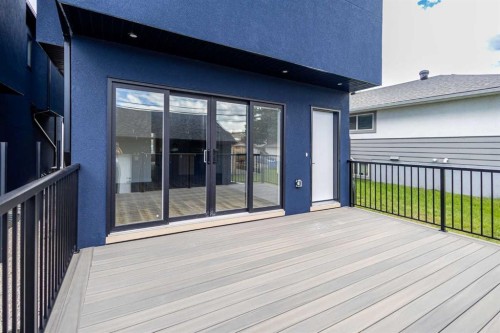 2426 25 Avenue Nw, Calgary, AB - Outdoor With Exterior