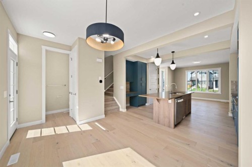 416 Sora Boulevard Se, Calgary, AB - Indoor Photo Showing Other Room
