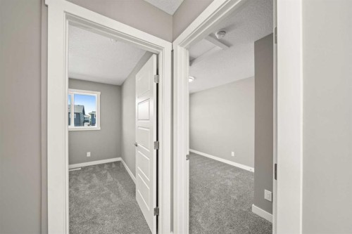 644 Sora Boulevard Se, Calgary, AB - Indoor Photo Showing Other Room