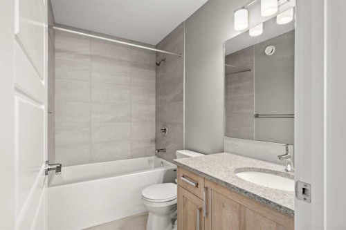 656 Sora Boulevard Se, Calgary, AB 