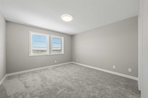 656 Sora Boulevard Se, Calgary, AB 