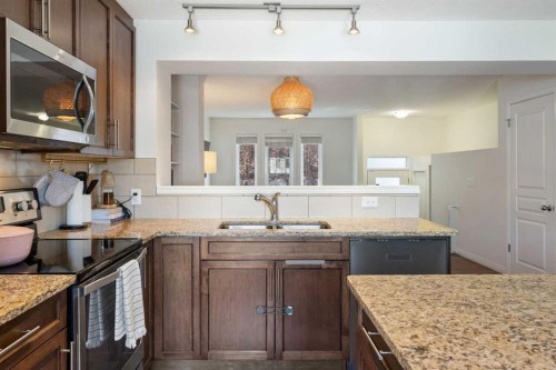 614 Auburn Bay Square Se, Calgary, AB 