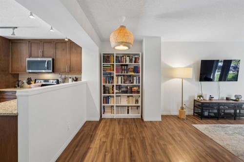 614 Auburn Bay Square Se, Calgary, AB 