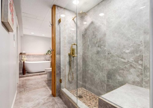 425 Woodland Crescent Se, Calgary, AB 