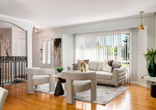 425 Woodland Crescent Se, Calgary, AB 