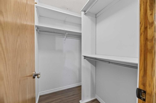 75 Everglade Drive Se, Airdrie, AB - Indoor