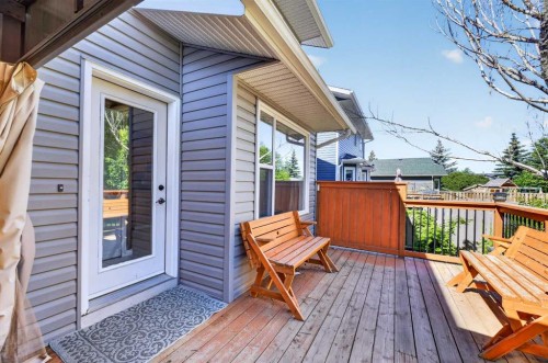 75 Everglade Drive Se, Airdrie, AB - Outdoor With Deck Patio Veranda With Exterior