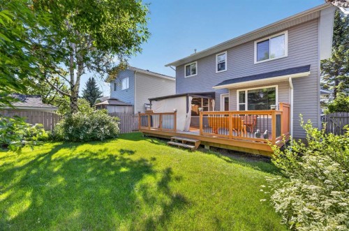 75 Everglade Drive Se, Airdrie, AB - Outdoor With Deck Patio Veranda