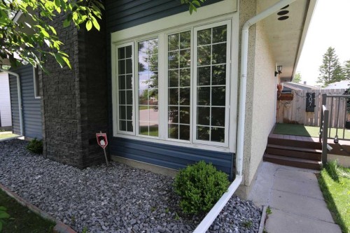 707 Malvern Drive Ne, Calgary, AB 