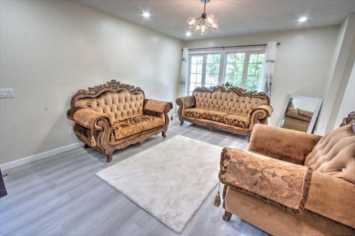 707 Malvern Drive Ne, Calgary, AB 