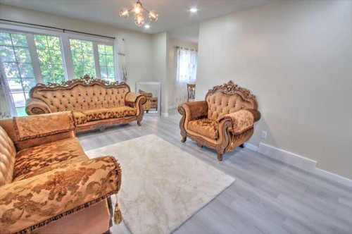 707 Malvern Drive Ne, Calgary, AB 