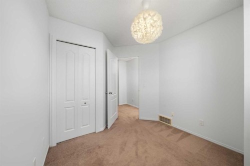 301 Strathaven Mews, Strathmore, AB - Indoor Photo Showing Other Room