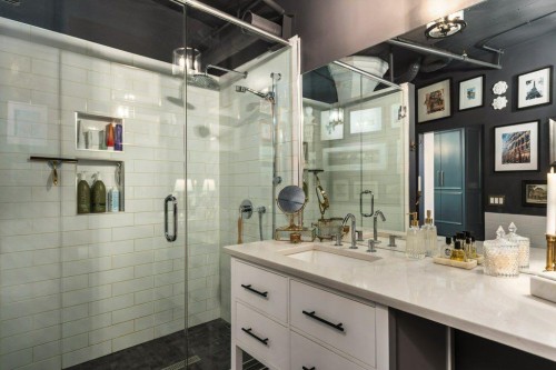 603-240 11 Avenue Sw, Calgary, AB - Indoor Photo Showing Bathroom