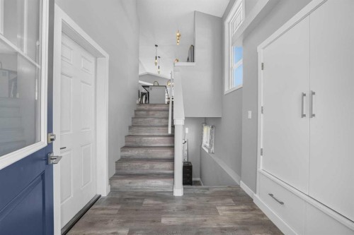 36 Cameron Close, Sylvan Lake, AB - Indoor Photo Showing Other Room