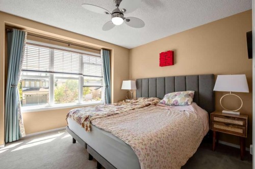 275 Everstone Drive Sw, Calgary, AB - Indoor Photo Showing Bedroom