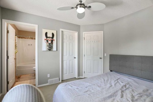 275 Everstone Drive Sw, Calgary, AB - Indoor Photo Showing Bedroom