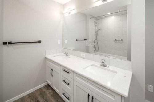 94 Yorkstone Heath Sw, Calgary, AB 