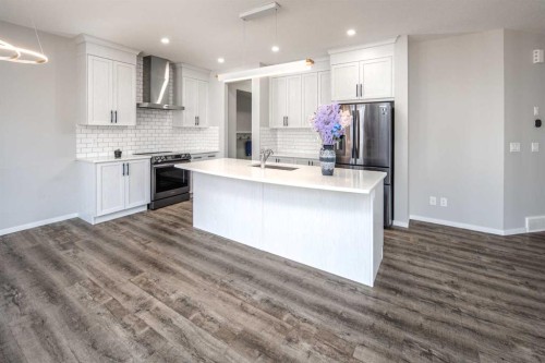94 Yorkstone Heath Sw, Calgary, AB 