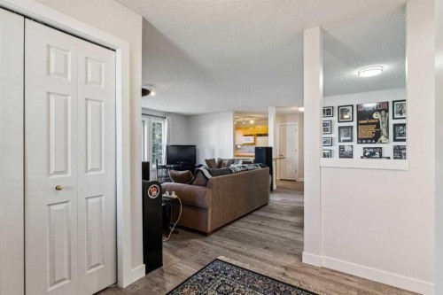3105-7171 Coach Hill Road Sw, Calgary, AB 