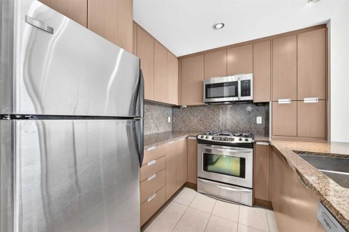 2204-99 Spruce Place Sw, Calgary, AB 