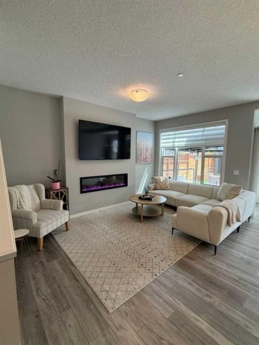 198 Howse Drive Ne, Calgary, AB 